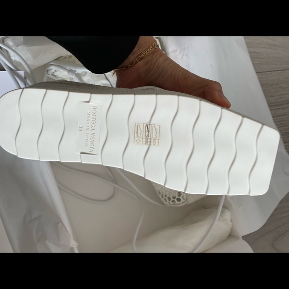 Authentic Brand New Bottega Veneta Mesh Espadrilles - Picture 4 of 7